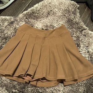 brown skirt
